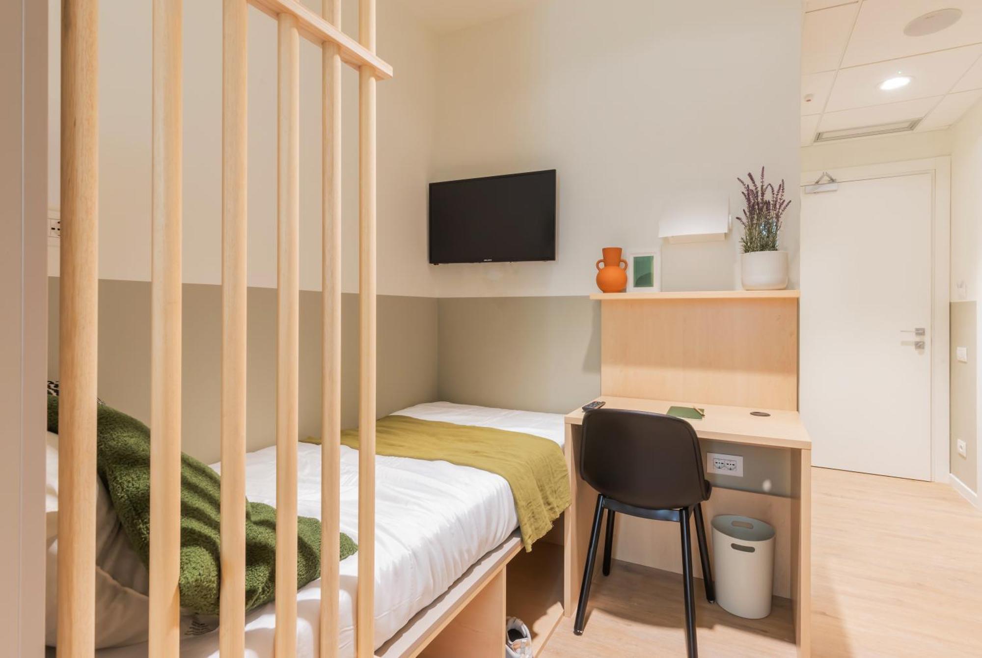 Well-Located Campus Rooms Near City Park Milão Exterior foto